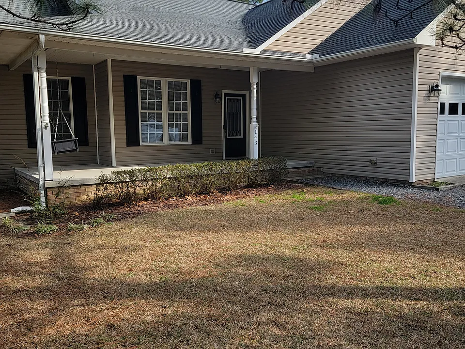 143 Cardinal Ln
