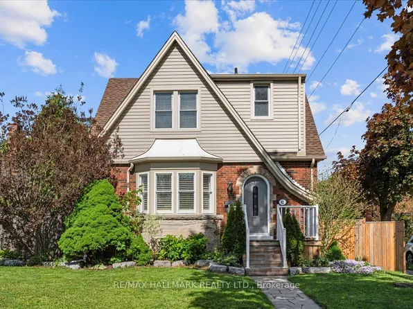 62 Tuxedo Ave S, Hamilton, ON L8K 2R8