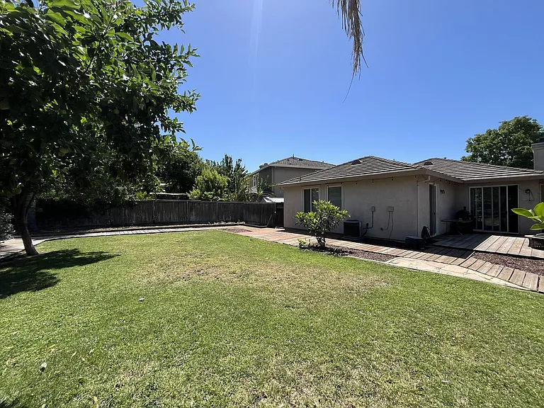 9756 Sage Thrasher Cir — Photo 41