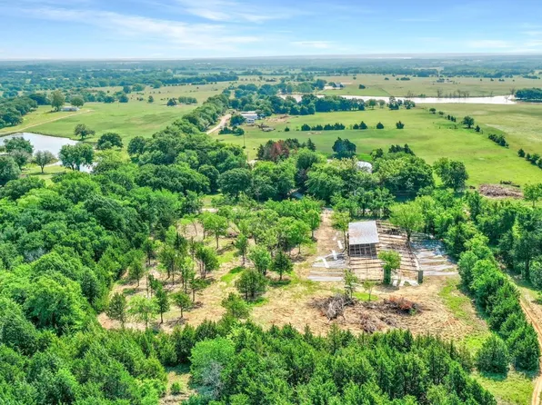 513 Rock Creek Rd, Gordonville, TX 76245