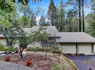 11838 Forest View Dr, Nevada City, CA