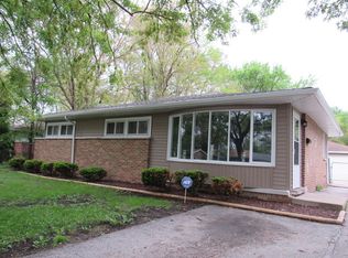 2929 Nottingham Ave, Markham, IL 60428