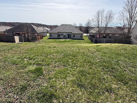 2nd image of 5800 Oswago Cir