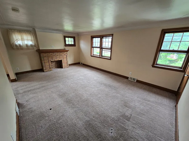 34 Concord Dr #2 — Photo 37