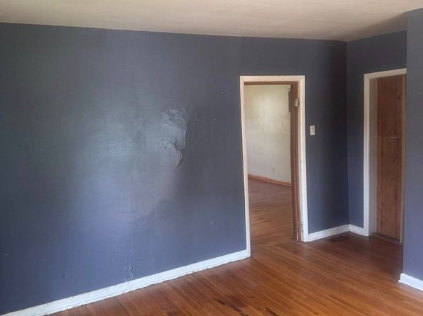 306 Christian St, Drakesboro, KY 42337