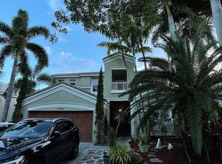 9084 Alexandra Cir, Wellington, FL 33414