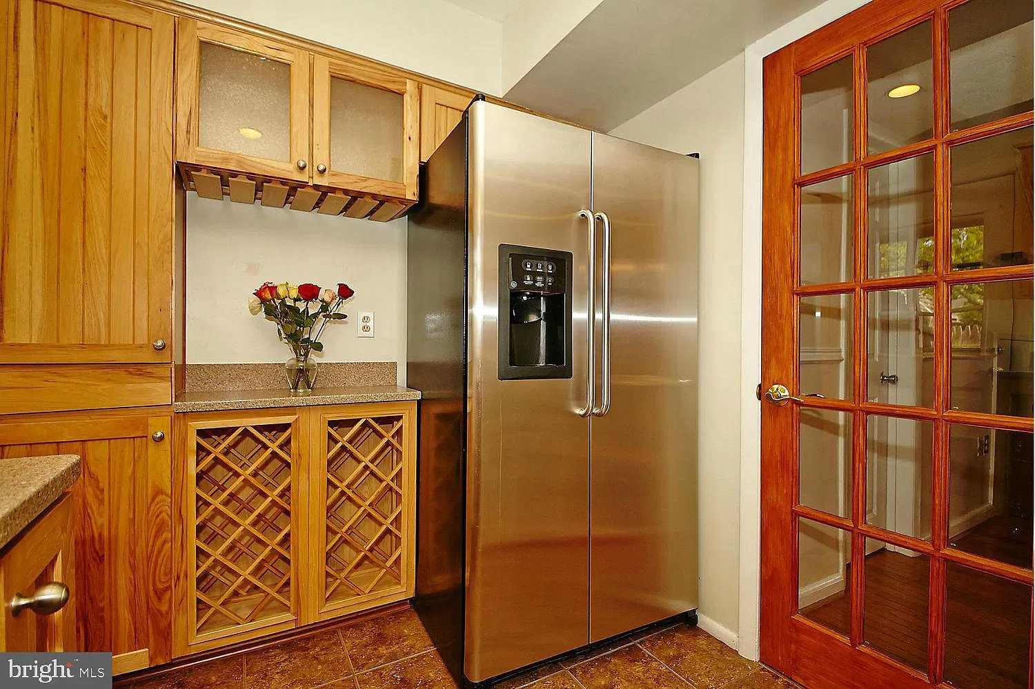 2 bed, 1.5 bath, 784 sqft, $3,200 — Photo 3