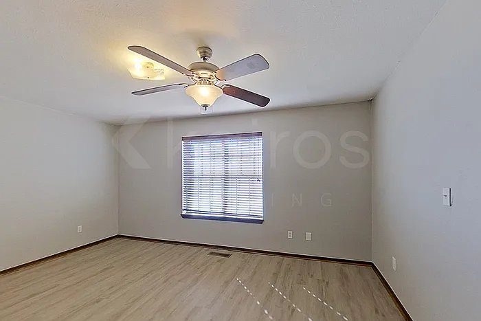 1205 Mockingbird Ln — Photo 10