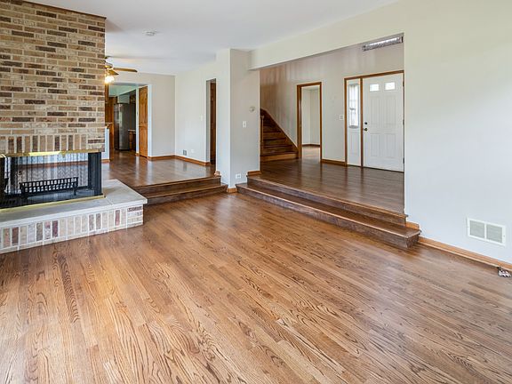 3rd image of 4047 N Highland Ave