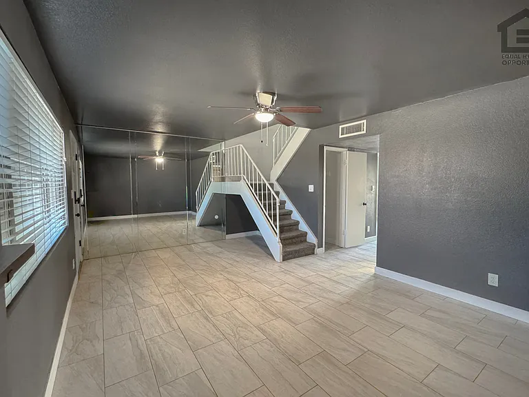 4759 W Marlette Ave — Photo 10