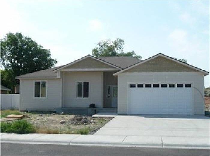 2nd image of 3509 W Glenmoor Dr