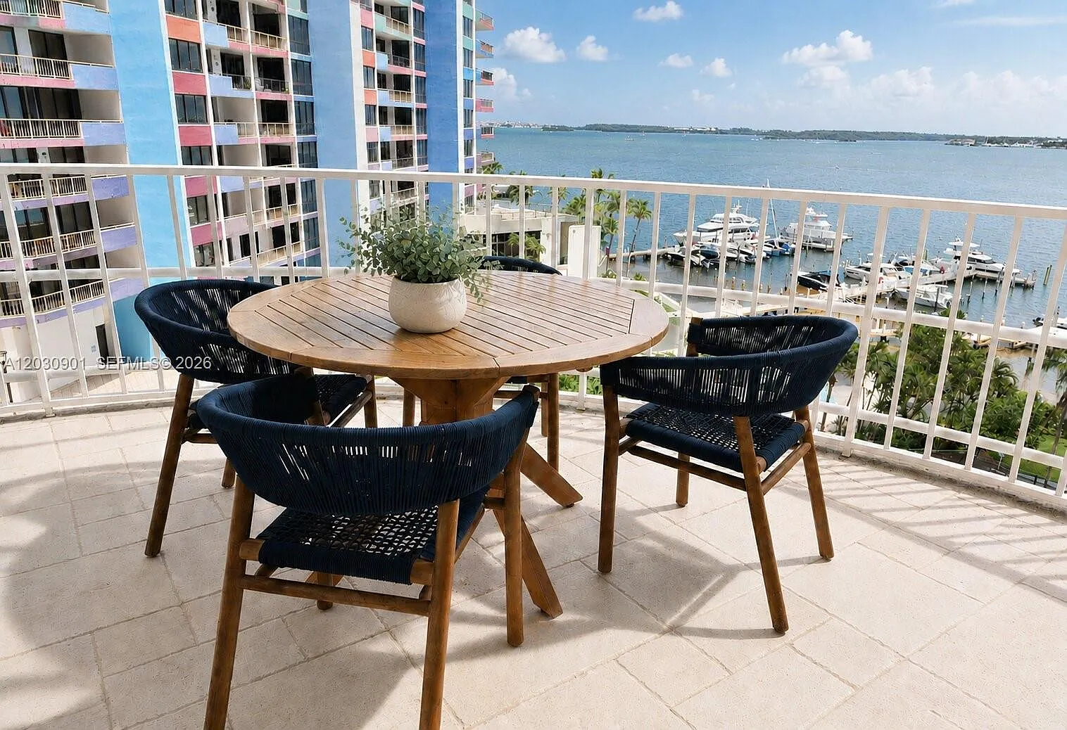 Imperial At Brickell Cond — Photo 1