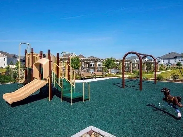 4292 Turnworth Arch — Photo 9