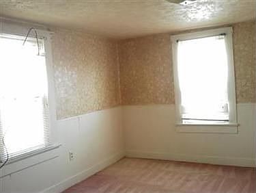 5th image of 610 Clay St