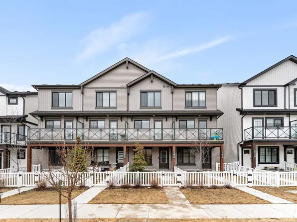 19615 28th Ave NW, Edmonton, AB T6M 0X2