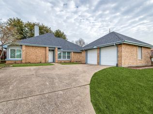 2033 Sancerre Ln, Carrollton, TX 75007