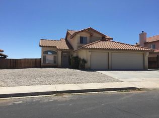 12755 Sundown Rd, Victorville, CA 92392