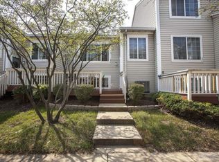 350 Springmist Ct, Bolingbrook, IL 60440