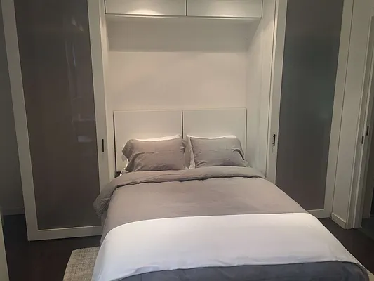 Rented by Manhattan Realty Group | media 19