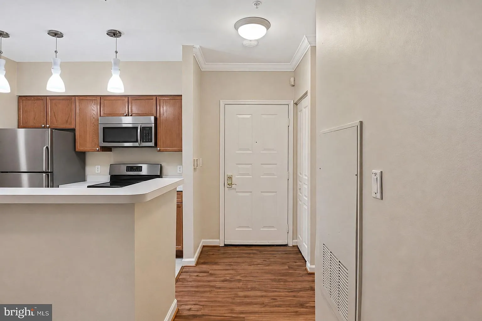 Worldgate Condo — Photo 2
