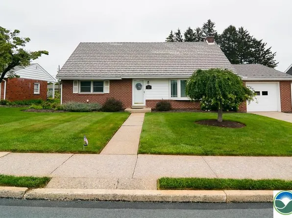 235 W Berger St, Emmaus, PA 18049