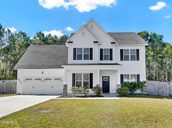 609 Winfall Drive, Holly Ridge, NC 28445
