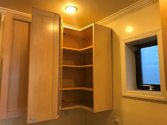 Rented by Point NYC | media 3