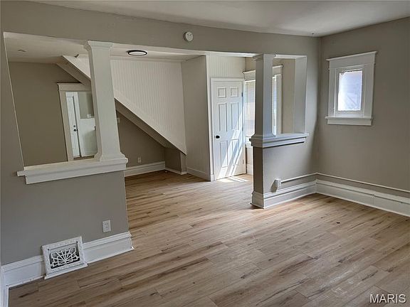 2nd image of 1476 70th St