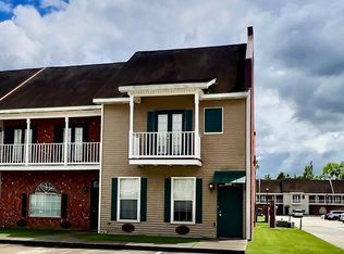 2145 Belle Pointe Aly, Baton Rouge, LA 70820