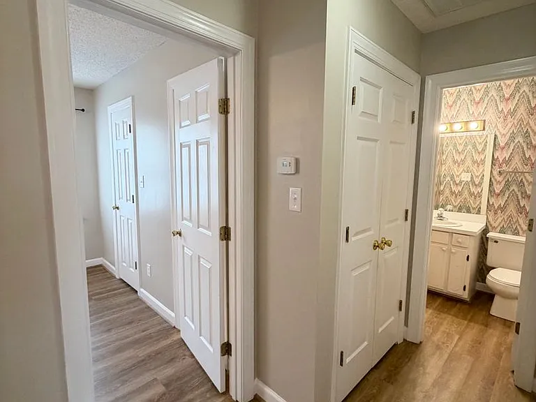 2421 Sexton Rd — Photo 25