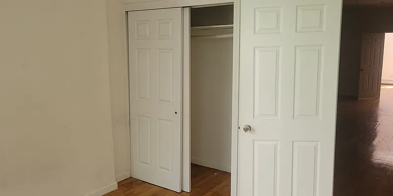 Rented by Obiajula Ugbomah, LREB | media 25