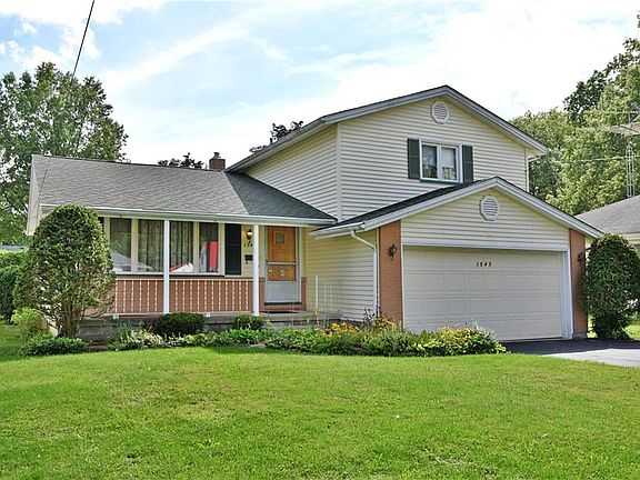 2nd image of 1545 Westwood Dr NW