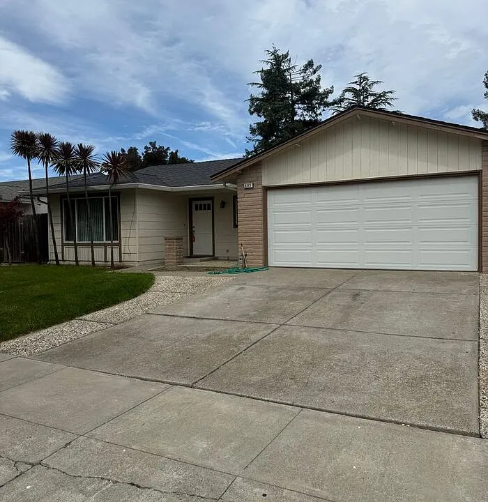 8363 Mayhews Landing Rd