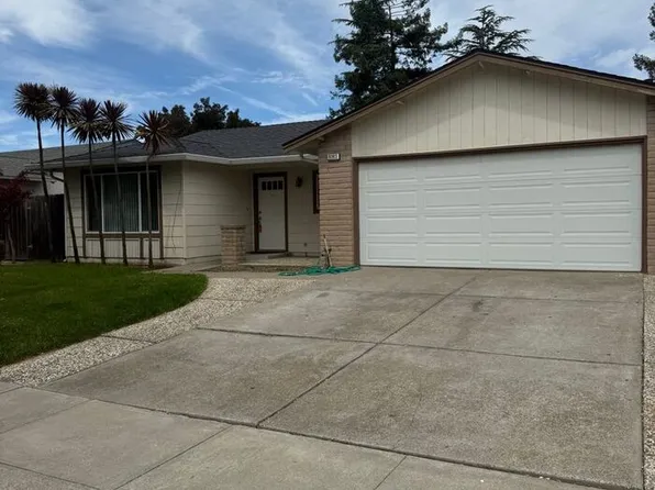 8363 Mayhews Landing Rd, Newark, CA 94560