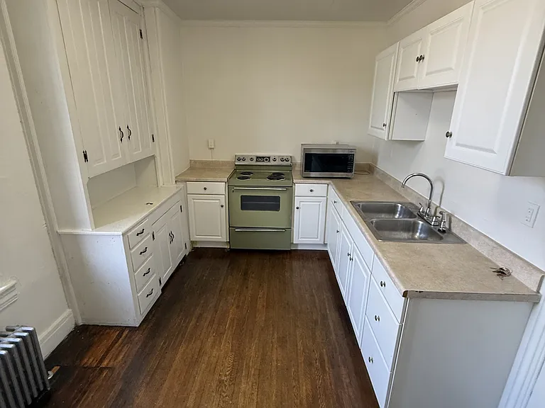 711 Chestnut St #3 — Photo 7