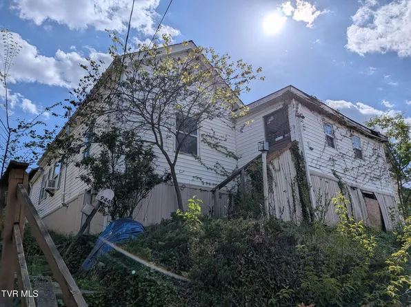 944 Hill St, Bristol, TN 37620