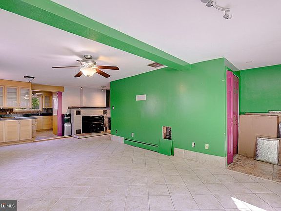 4th image of 1729 Shore Dr