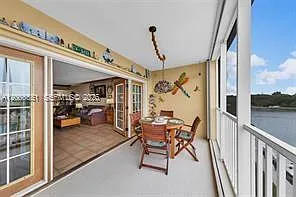 3050 NE 48th Ct #405 — Photo 9