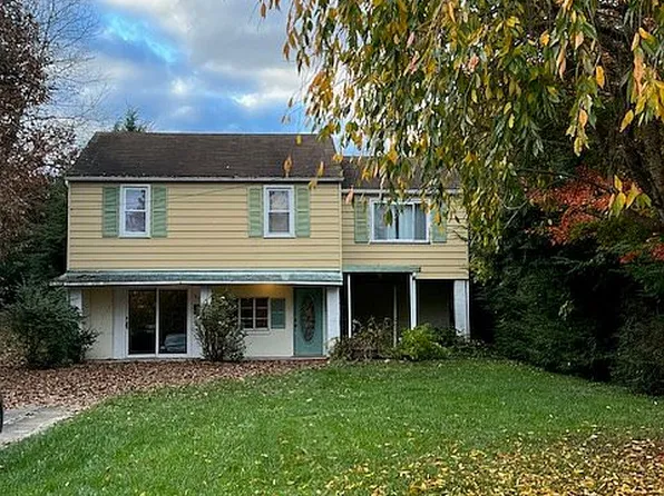 105 Pocahontas St, Buckhannon, WV 26201