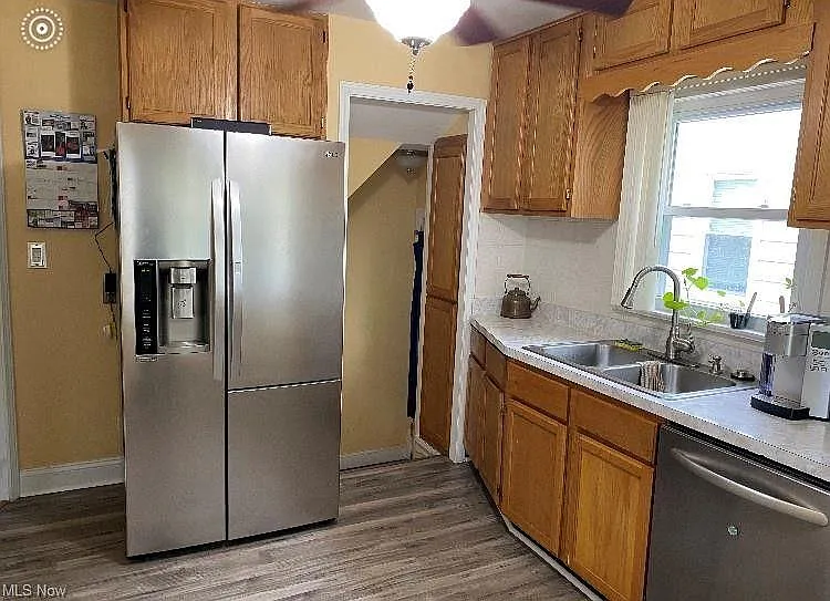 3 bed, 1550 sqft, $2,375 — Photo 3