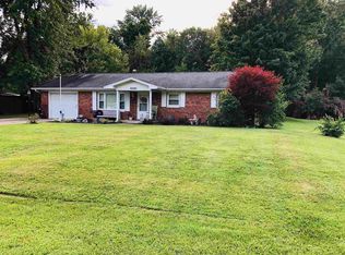 4225 N Meadow Lark Ln, Jasper, IN 47546