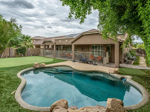 1819 E Fawn Dr, Phoenix, AZ 85042
