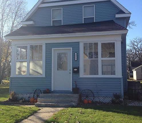 2nd image of 111 Kendall Ave S