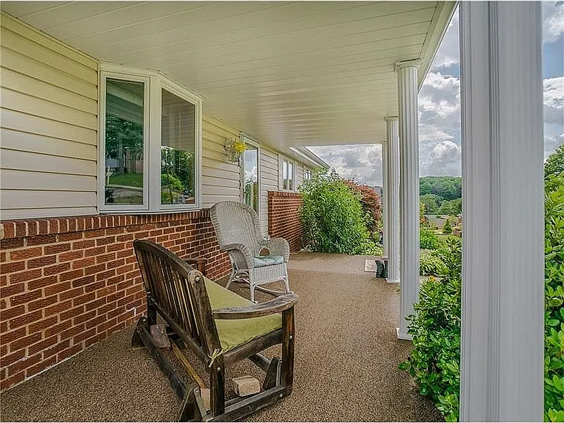 4012 School Dr photo 1