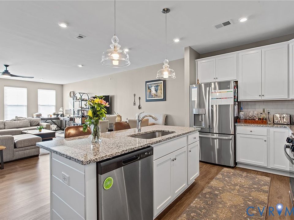 1st image of 4115 Next Level Trce