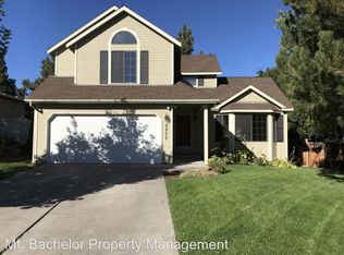 2957 NE Bluebell Ln, Bend, OR 97701