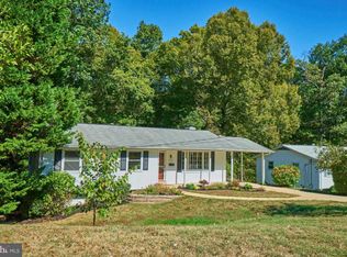 6123 Bardu Ave, Springfield, VA 22152