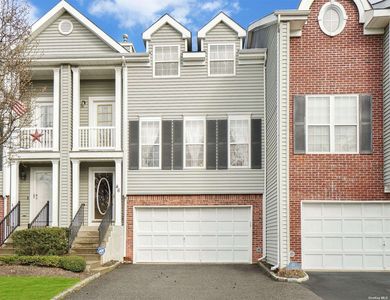 46 Chelsea Dr #46, Smithtown, NY, 11787