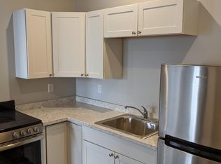 289 Main St, Biddeford, ME 04005