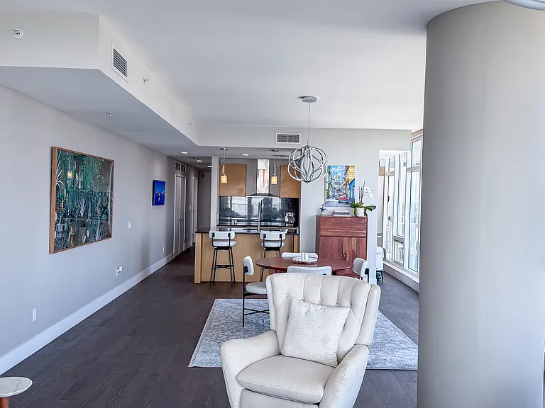175 1st St S #1108 — Photo 33